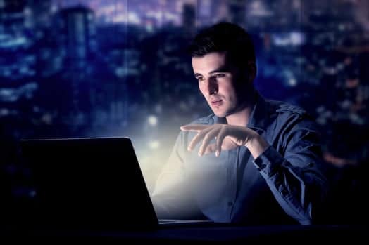 ml virtual office man with laptop